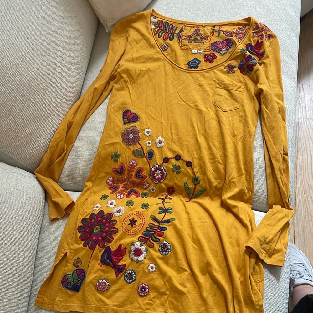 Johnny Was tunic size small